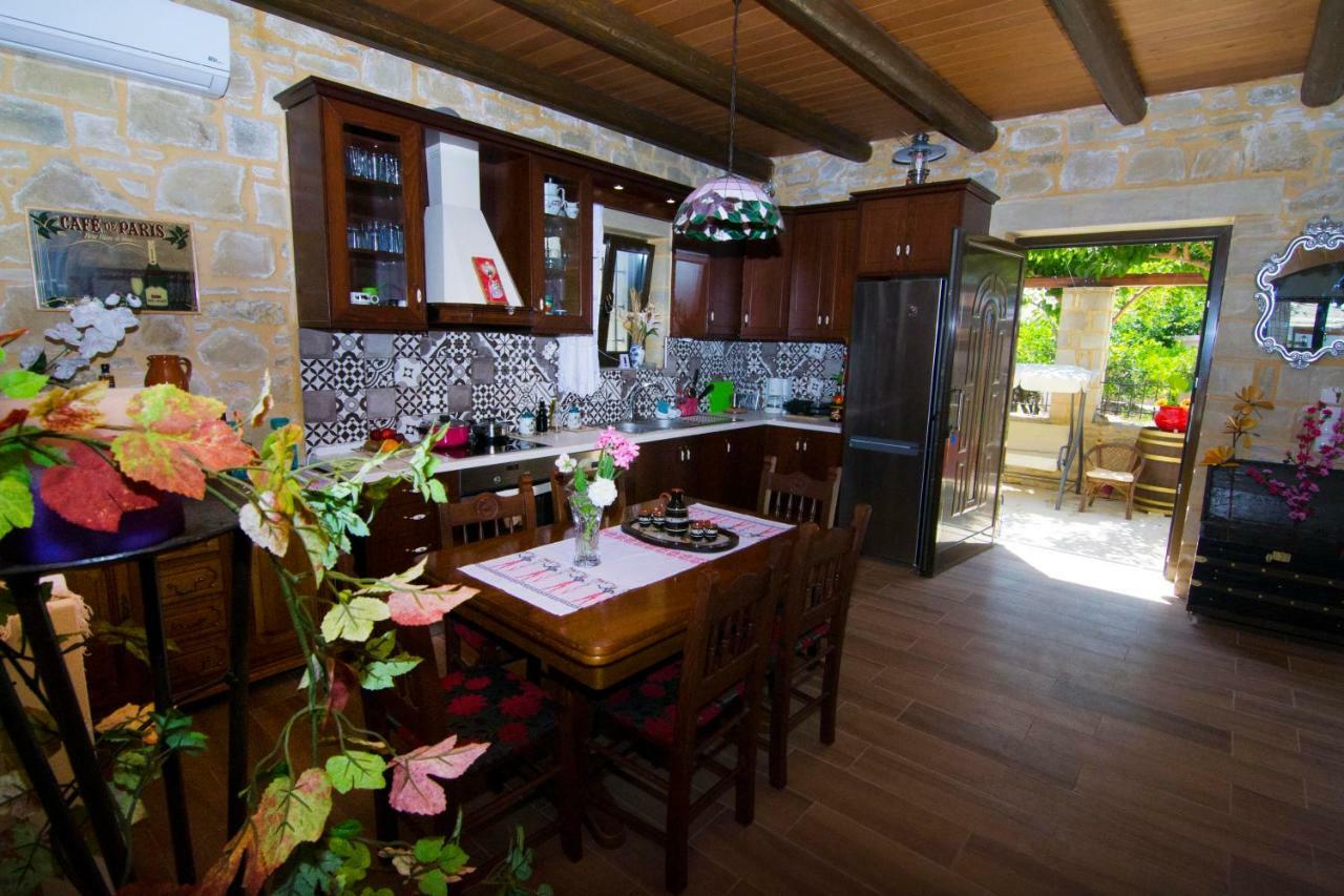 Villa Mansion Rokka Kíssamos Exterior foto
